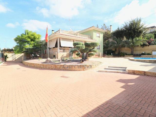 Casa chalet en Venta en Los Girasoles
