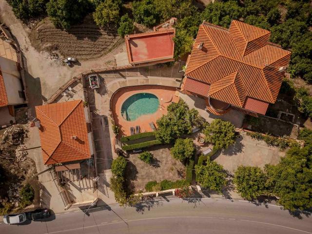 Casa chalet en Venta en Los Guájares