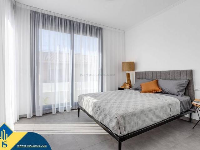 Casa chalet en Venta en Los Europeos