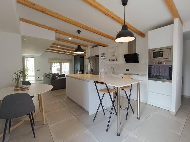 Casa chalet en Venta en Los Llanos Valle Pardo