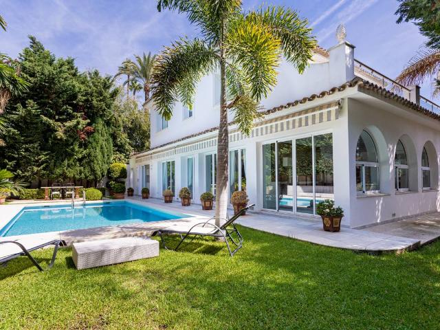 Casa chalet en Venta en Los Monteros