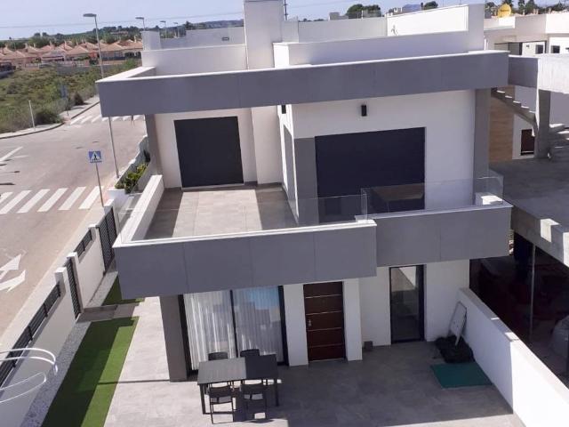 Casa chalet en Venta en Los Montesinos