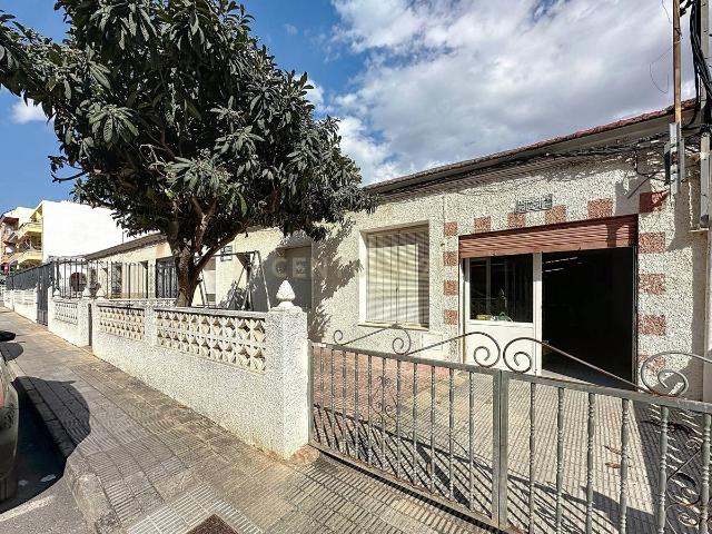 Casa chalet en Venta en Los Montesinos
