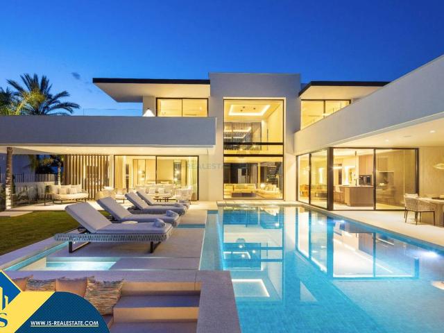 Casa chalet en Venta en Los Naranjos