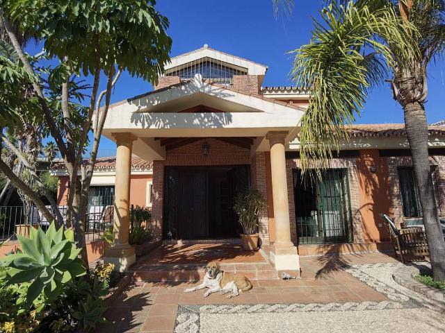 Casa chalet en Venta en Los Naranjos