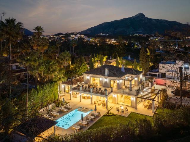 Casa chalet en Venta en Los Naranjos