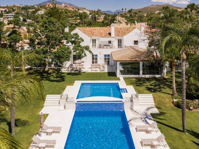Casa chalet en Venta en Los Naranjos