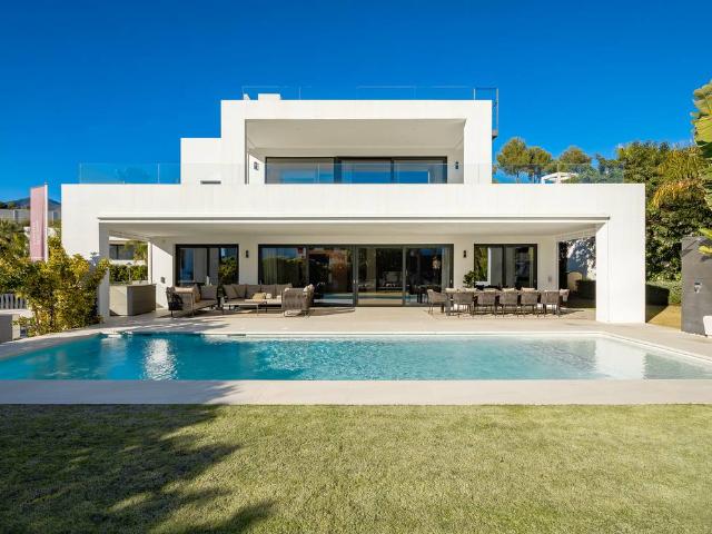 Casa chalet en Venta en Los Naranjos