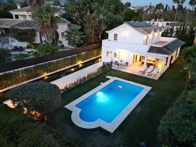 Casa chalet en Venta en Los Naranjos