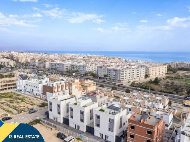Casa chalet en Venta en Los Secanos