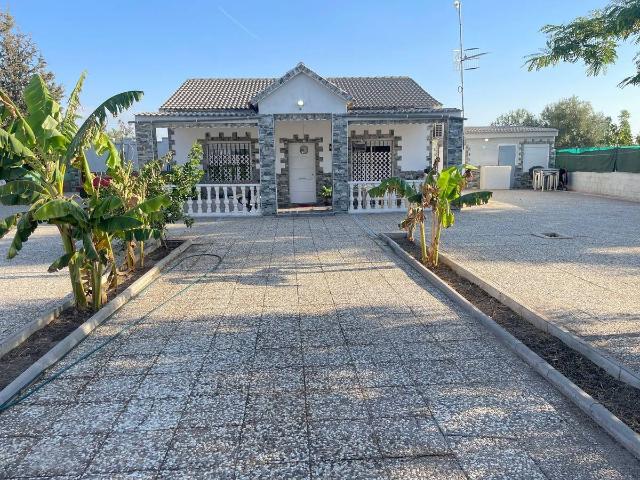 Casa chalet en Venta en Los Palacios y Villafranca