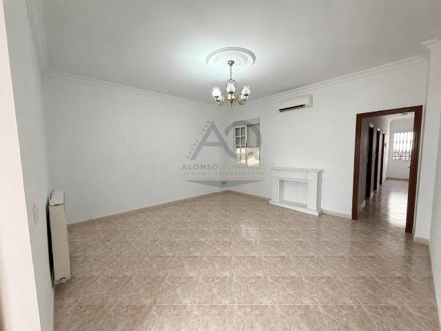 Casa chalet en Venta en Los Palacios y Villafranca