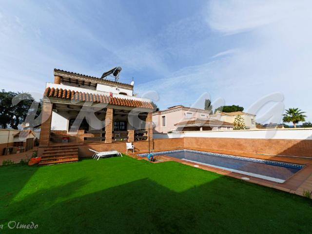 Casa chalet en Venta en Los Pinos