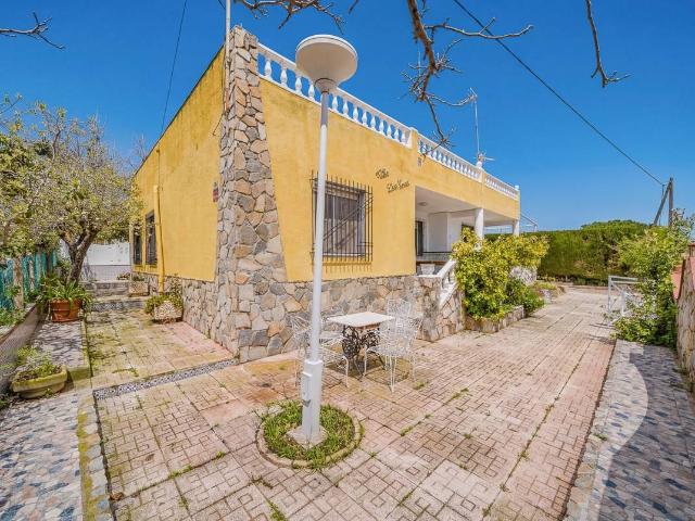 Casa chalet en Venta en Los Urrutias