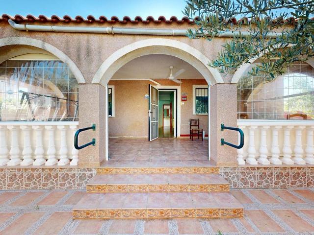 Casa chalet en Venta en Los Urrutias