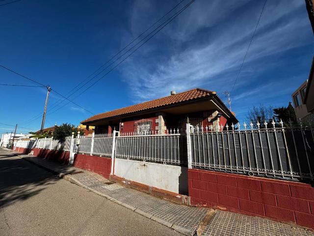 Casa chalet en Venta en Los Urrutias