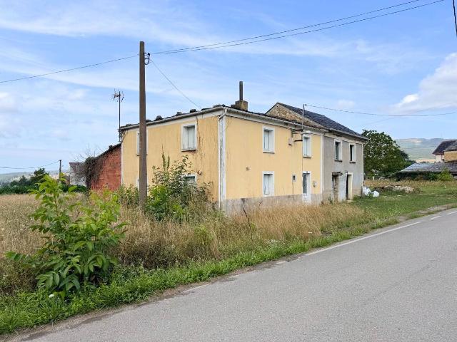 Casa chalet en Venta en Lourenzá