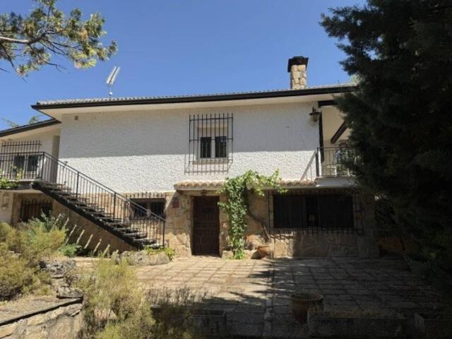 Casa chalet en Venta en Lozoyuela Navas Sieteiglesias