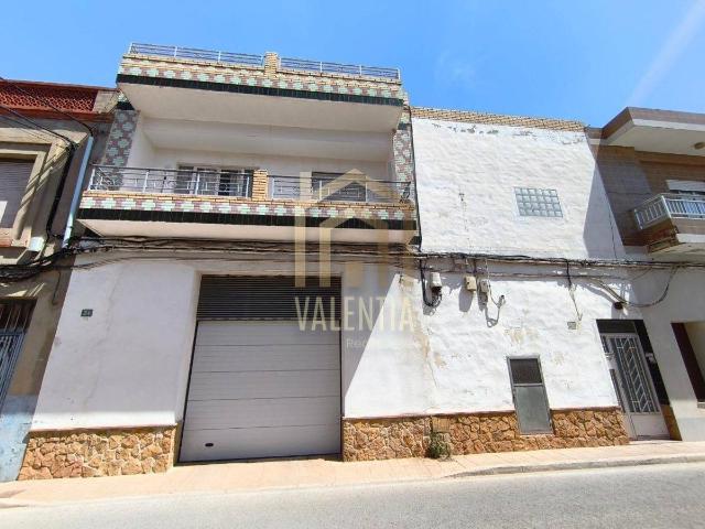 Casa chalet en Venta en Llombai