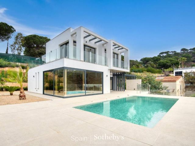 Casa chalet en Venta en Lloret Verd Els Pinars