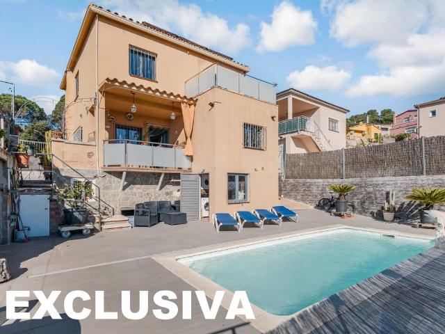 Casa chalet en Venta en Lloret Verd Els Pinars