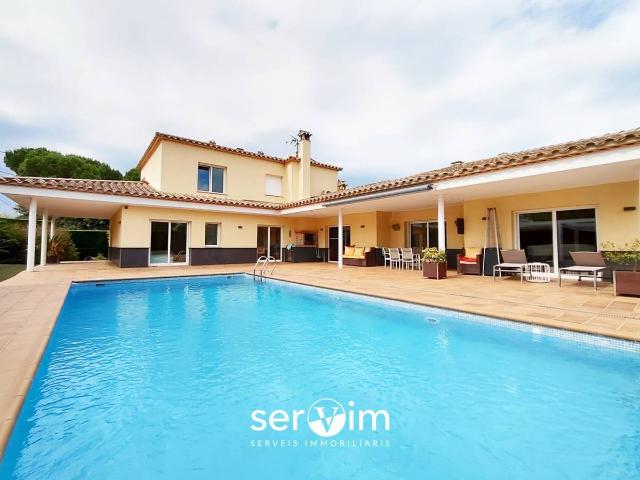 Casa chalet en Venta en Llagostera