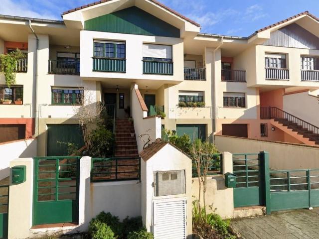 Casa chalet en Venta en Llanera