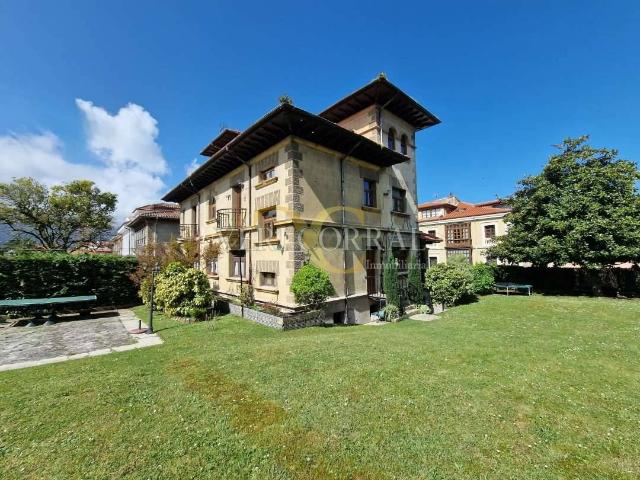 Casa chalet en Venta en Llanes pueblo