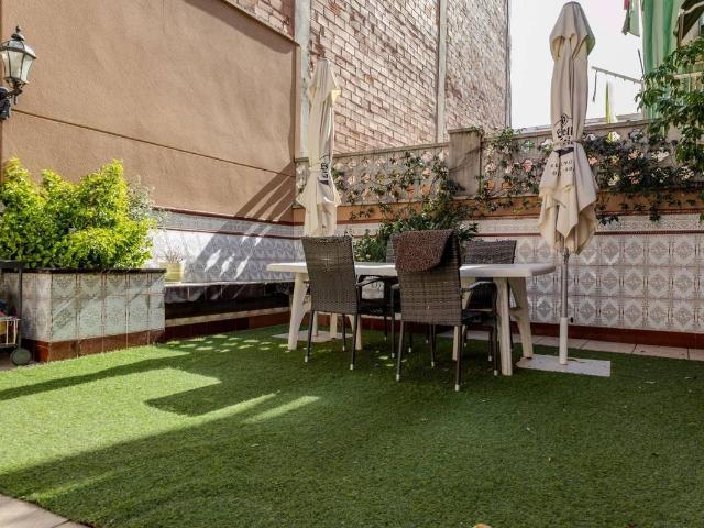 Casa chalet en Venta en Llefià