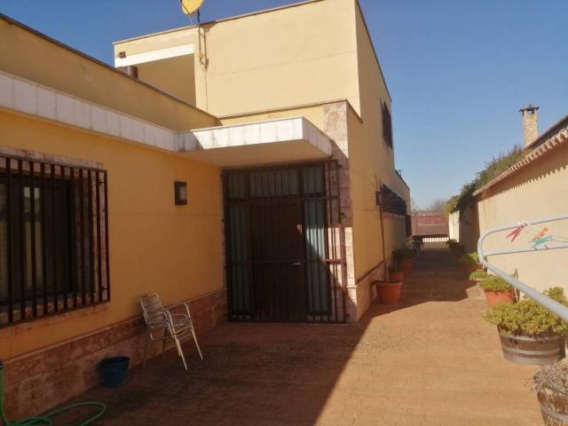 Casa chalet en Venta en Manzanares