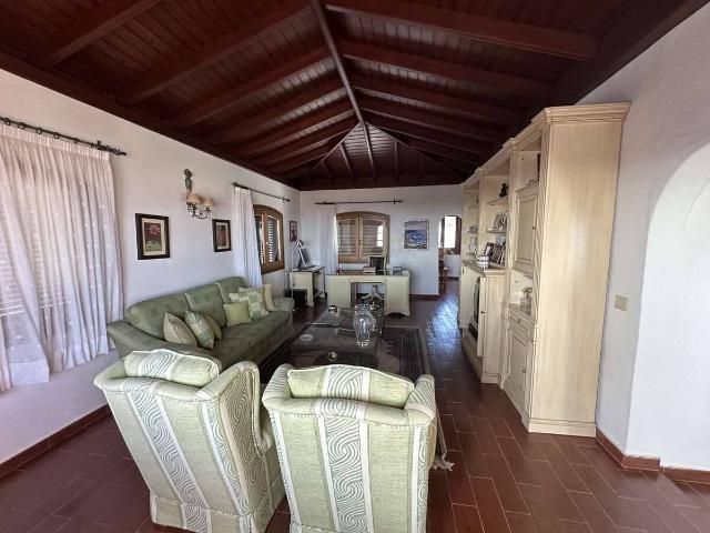 Casa chalet en Venta en Macher