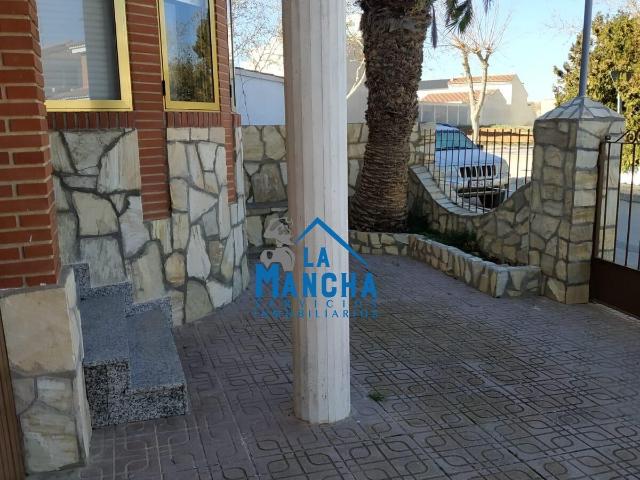 Casa chalet en Venta en Madrigueras