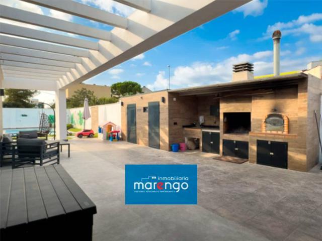 Casa chalet en Venta en Madrigal