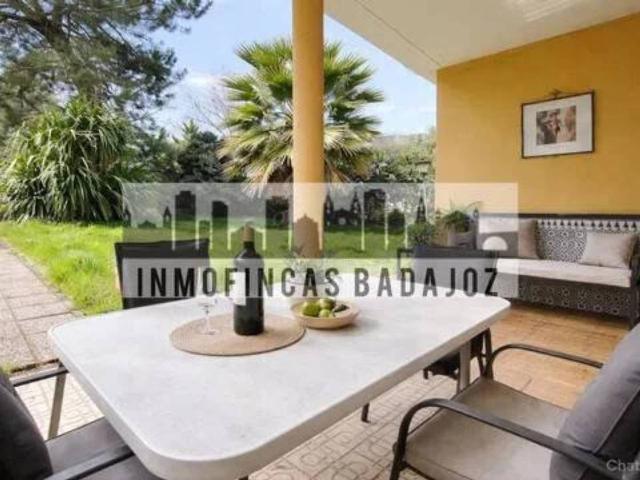 Casa chalet en Venta en Maria Auxiliadora Barriada de Llera