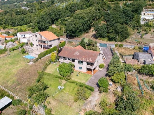 Casa chalet en Venta en Marín