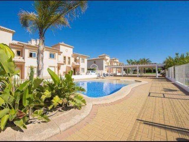 Casa chalet en Venta en Marisol Park Ortembach Los Almendros