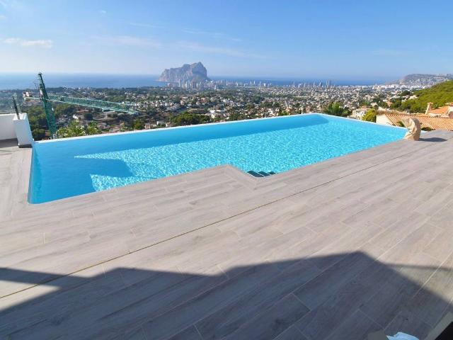 Casa chalet en Venta en Marisol Park Ortembach Los Almendros