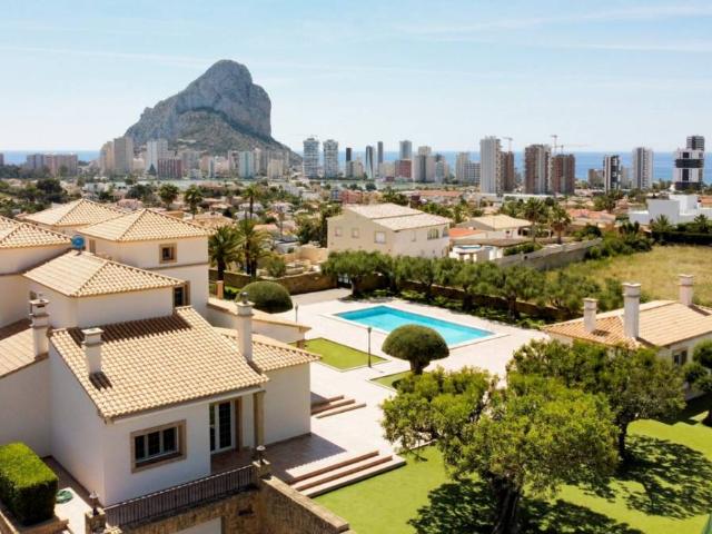 Casa chalet en Venta en Marisol Park Ortembach Los Almendros