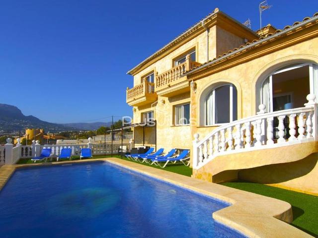 Casa chalet en Venta en Marisol Park Ortembach Los Almendros