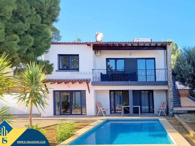 Casa chalet en Venta en Marisol Park Ortembach Los Almendros