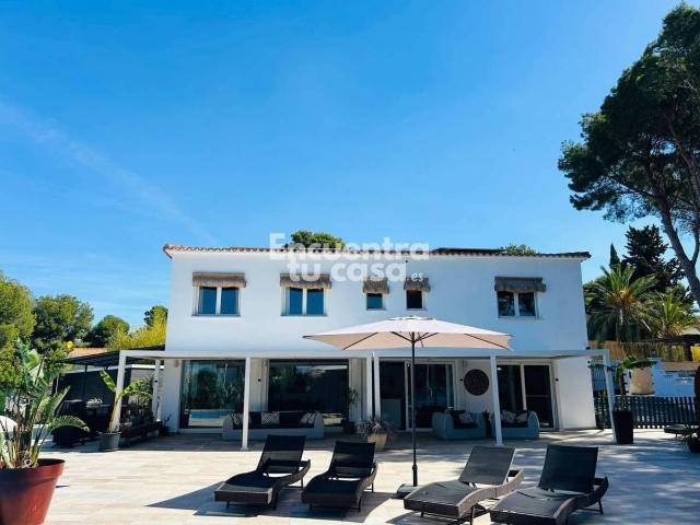 Casa chalet en Venta en Marisol Park Ortembach Los Almendros