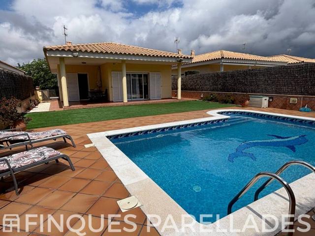 Casa chalet en Venta en Mas d'En Serra Els Cards