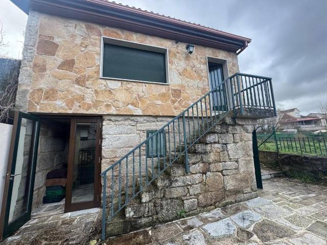 Casa chalet en Venta en Maside