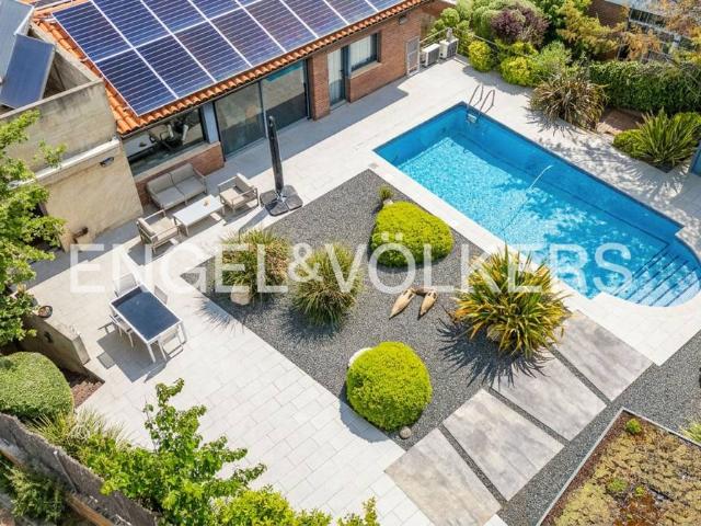 Casa chalet en Venta en Matadepera