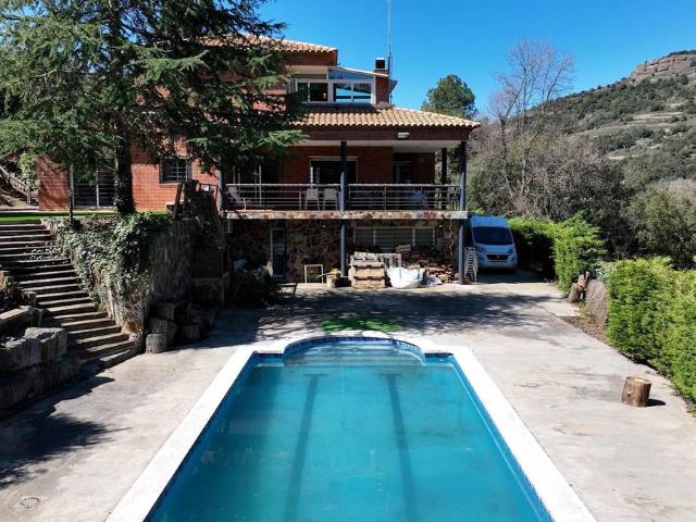 Casa chalet en Venta en Matadepera