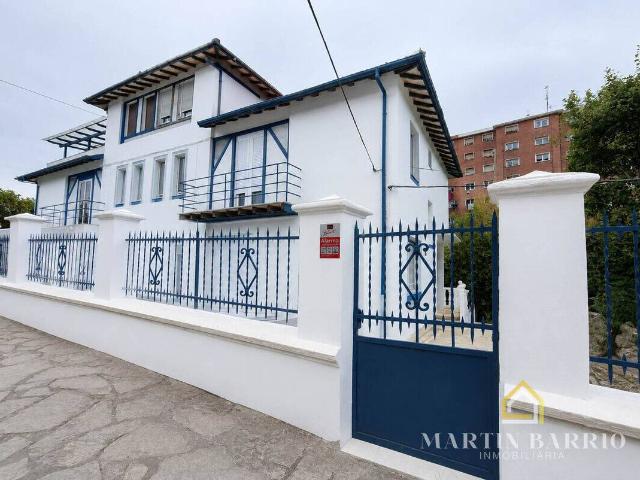 Casa chalet en Venta en Matiko Ciudad Jardín