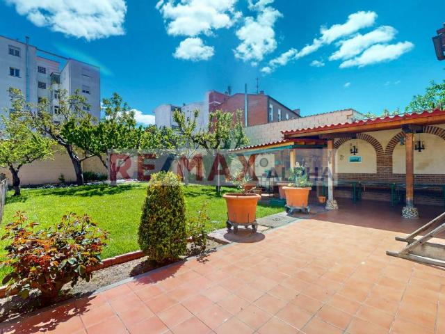 Casa chalet en Venta en Medina del Campo