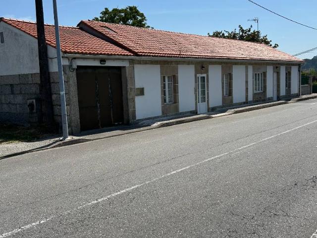 Casa chalet en Venta en Meis