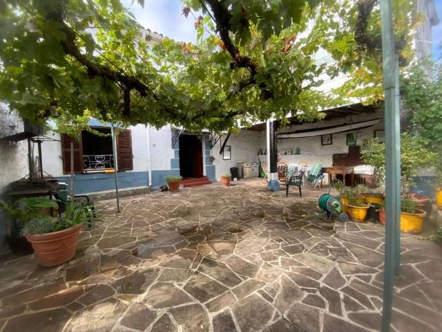 Casa chalet en Venta en Merindad de Montija
