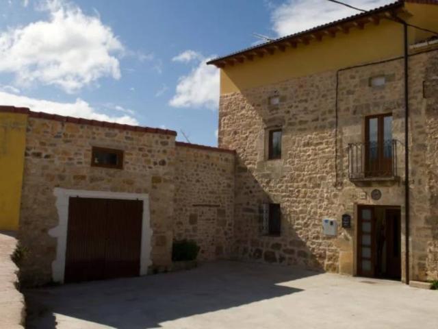 Casa chalet en Venta en Merindad de Río Ubierna